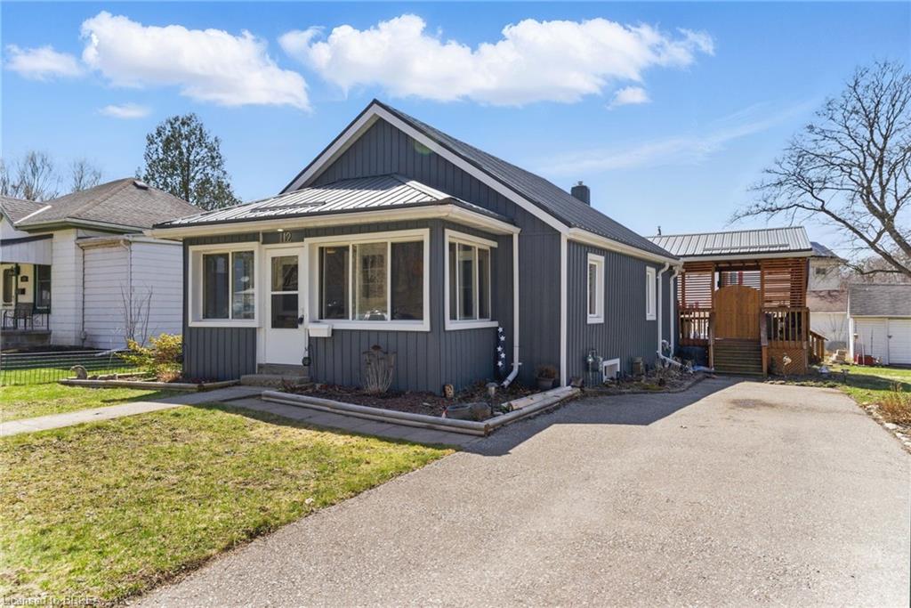 112 Walnut Street Property Photo