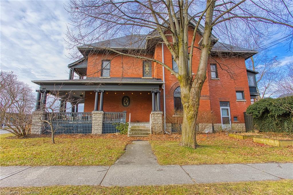225 Broad Street E Property Photo 6