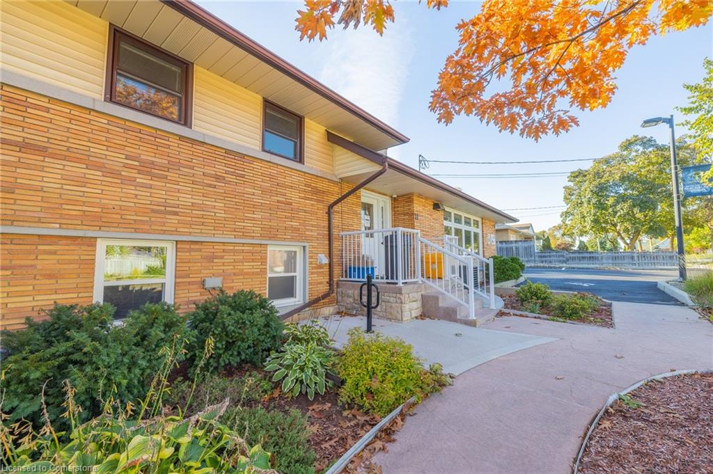 11 Belmont Avenue W Property Photo 2