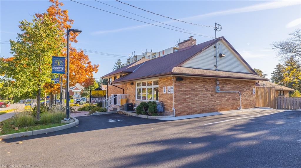11 Belmont Avenue W Property Photo 4