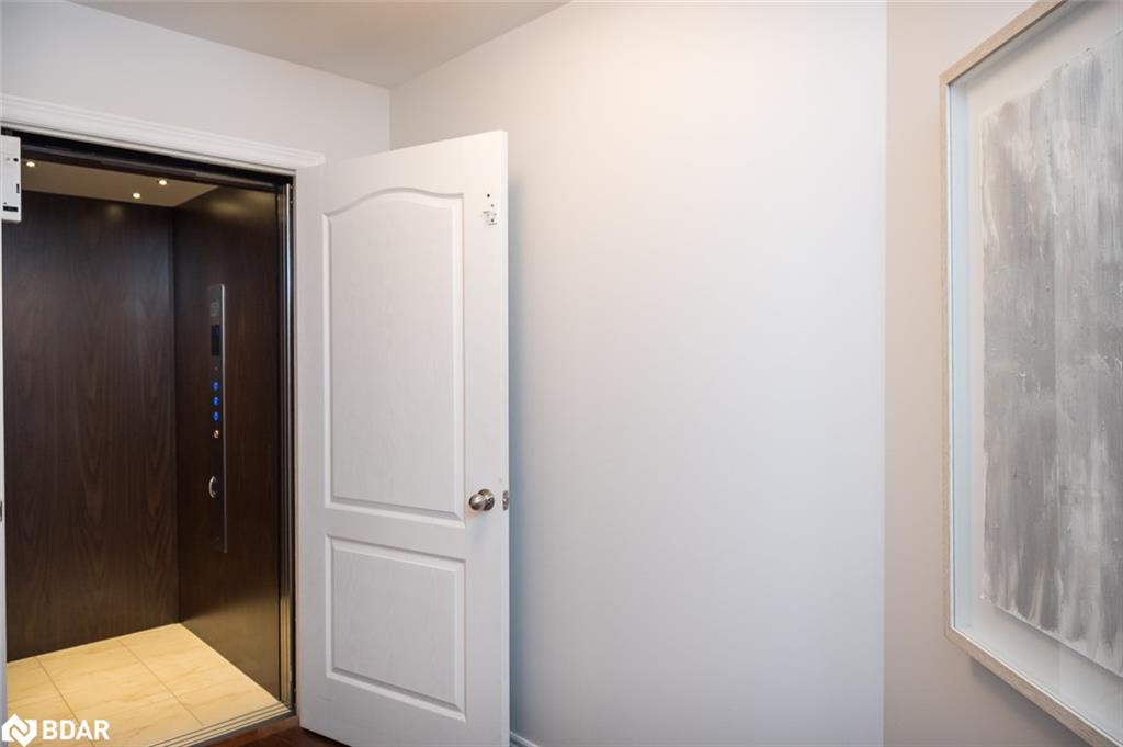 300 Mcgibbon Drive Property Photo 36
