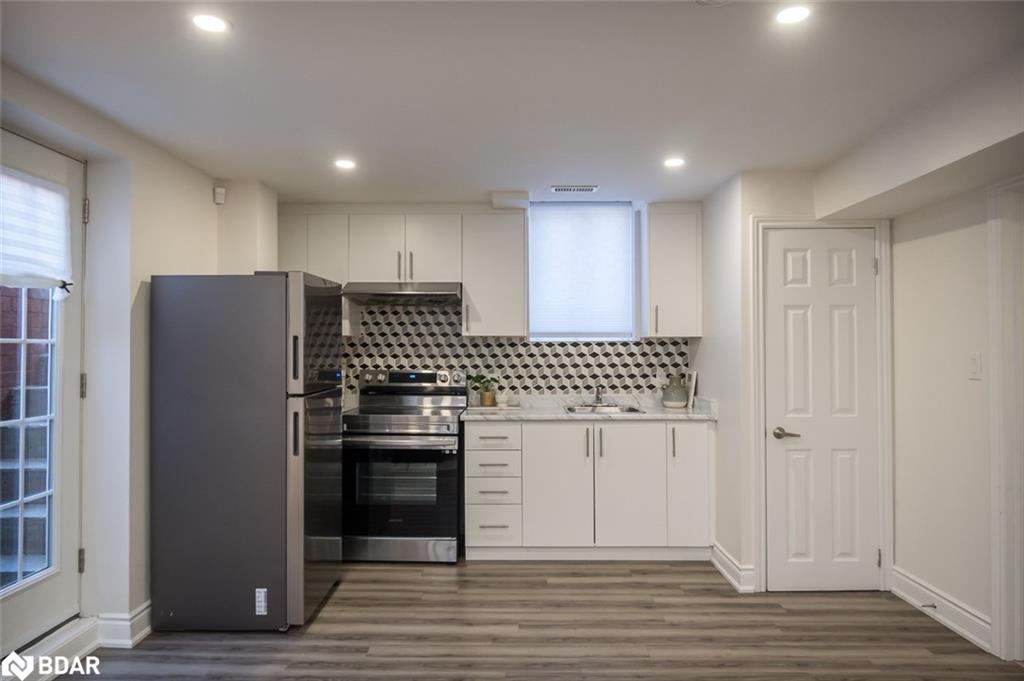 300 Mcgibbon Drive Property Photo 44
