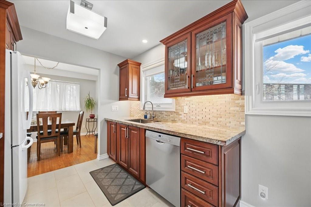 452 Wedgewood Drive Property Photo 11