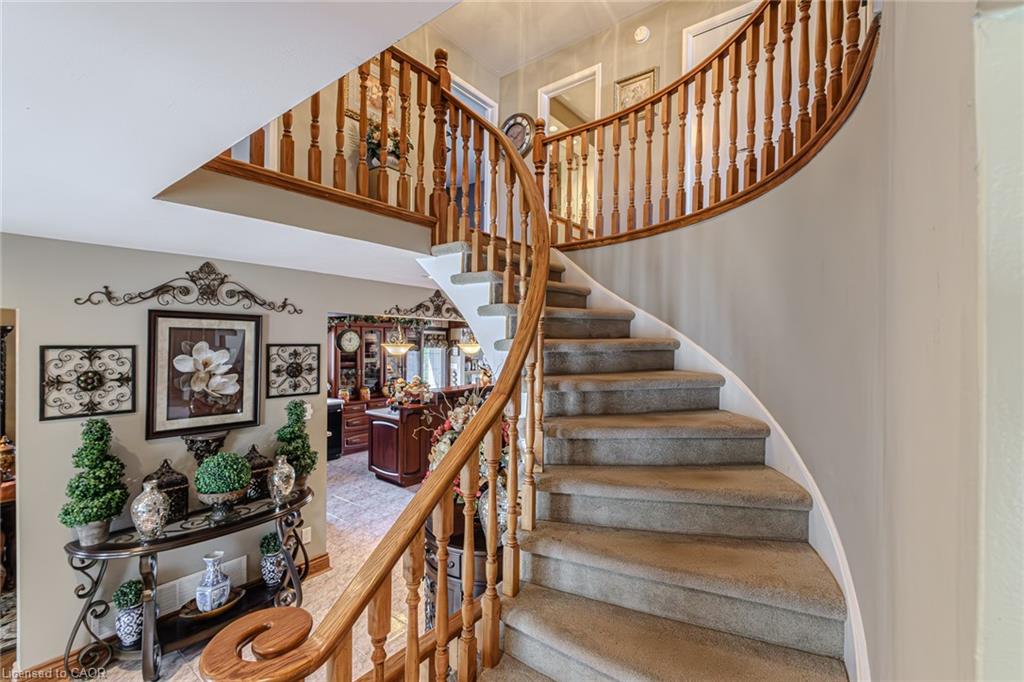 136 Country Club Drive Property Photo 20