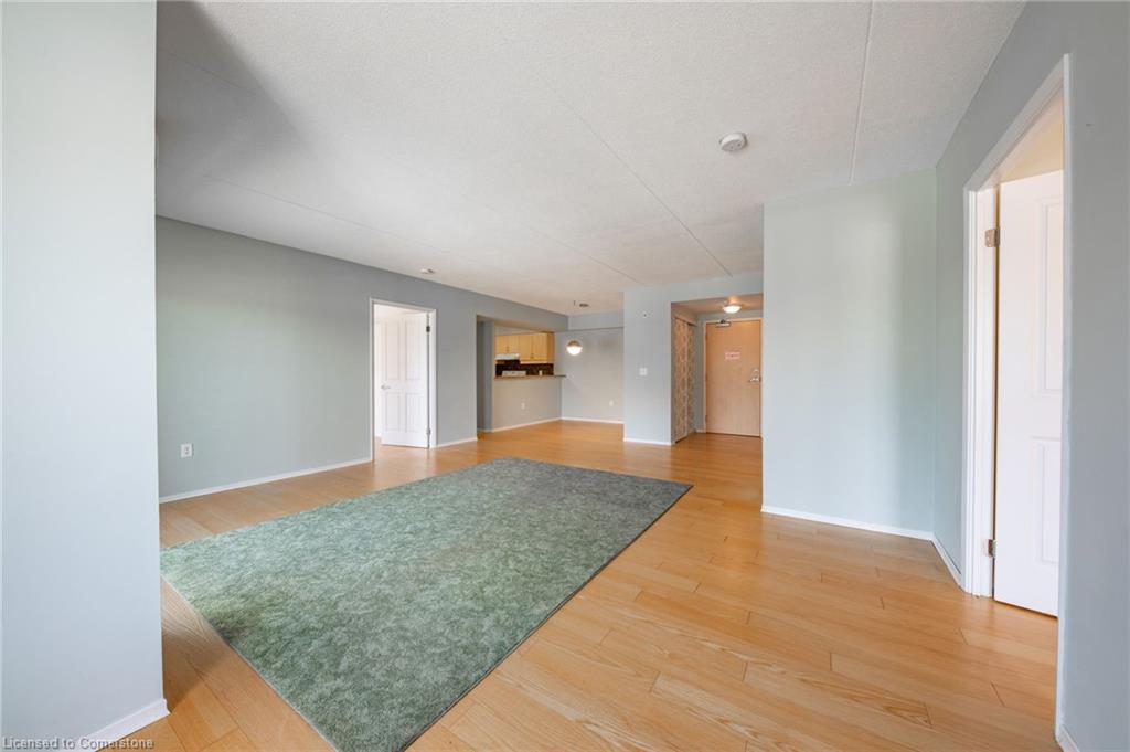 208-333 Lafontaine Road W Property Photo 5