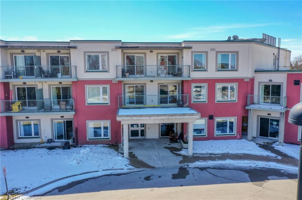208-333 Lafontaine Road W Property Photo 21