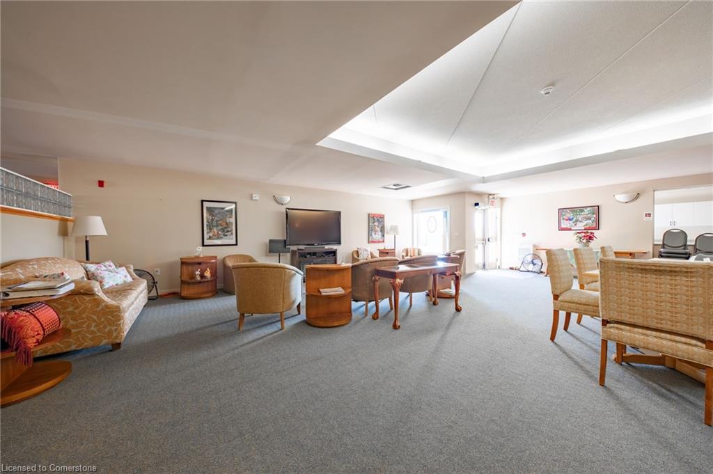 208-333 Lafontaine Road W Property Photo 34