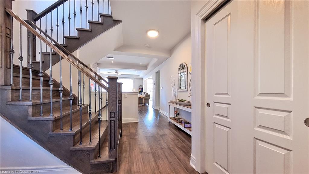 117 Eaglecrest Street Street Property Photo 28
