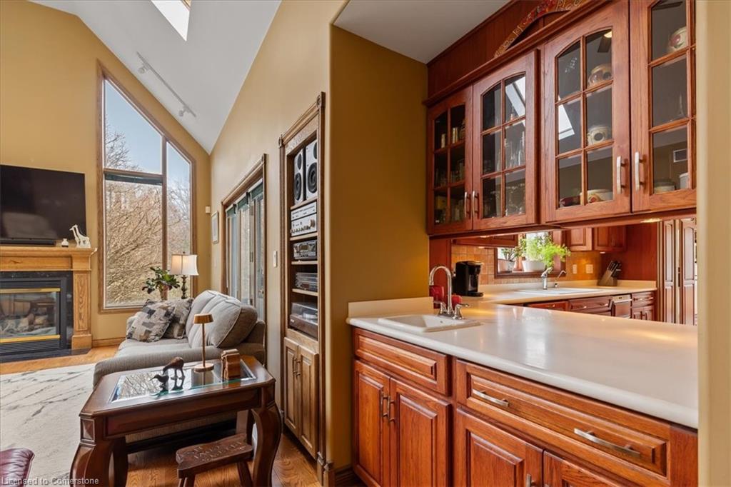 2 Hickory Hollow Property Photo 10