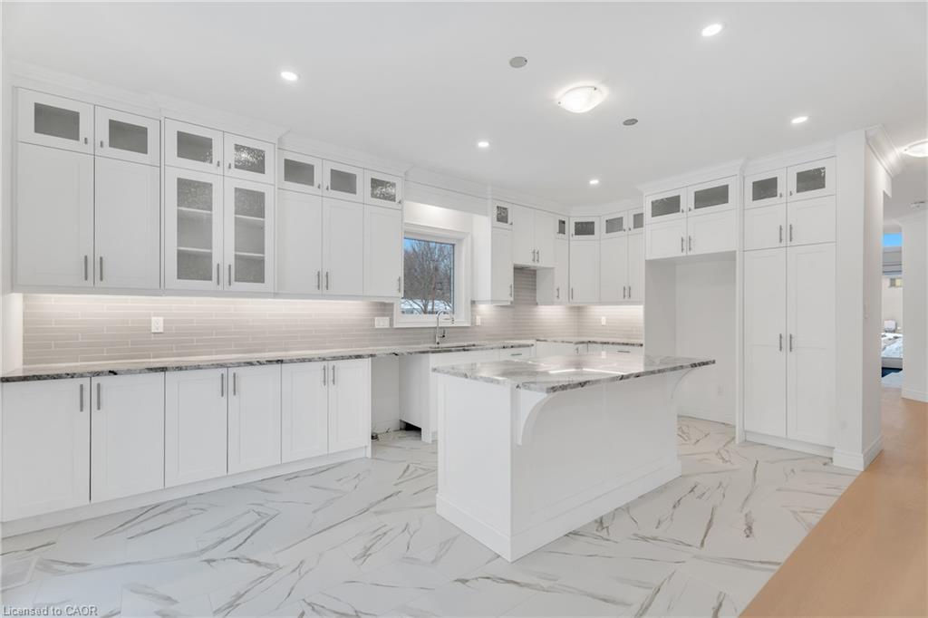 22 Roselawn Avenue Property Photo 8