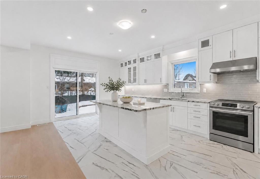 22 Roselawn Avenue Property Photo 8