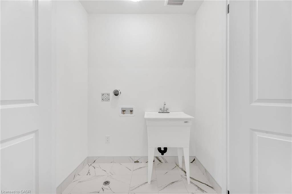 22 Roselawn Avenue Property Photo 22