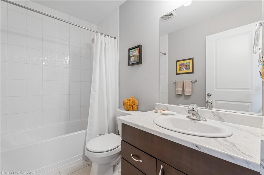 19-122 Dundas Street E Property Photo 23