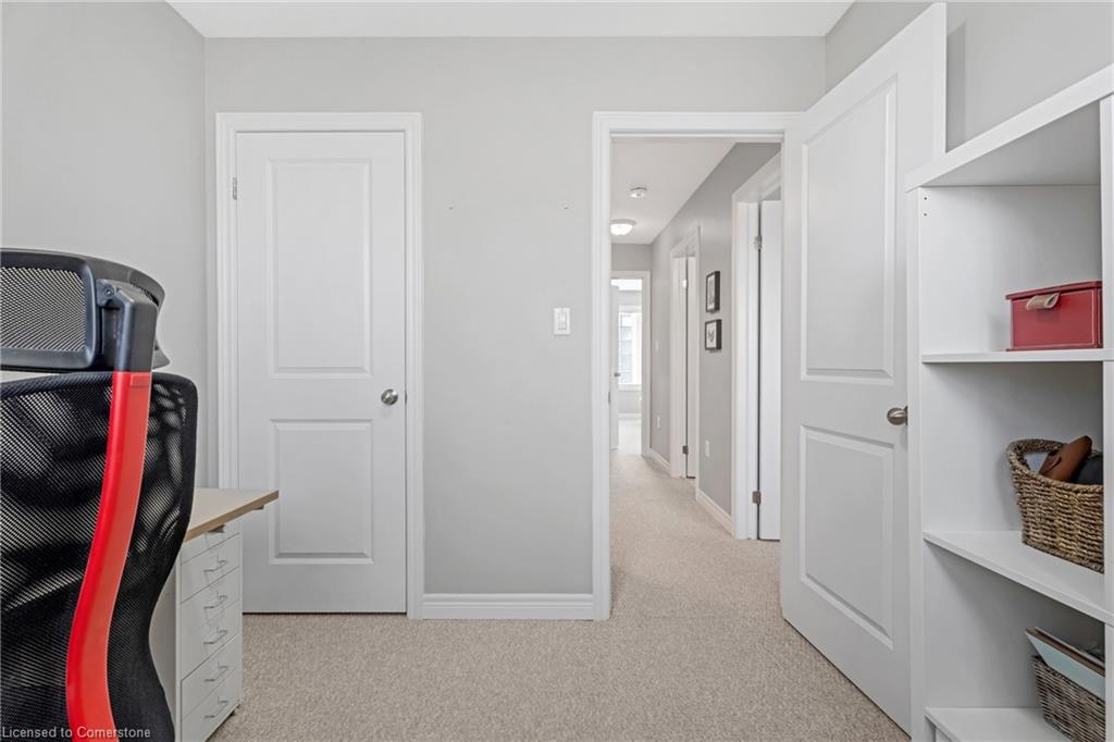 19-122 Dundas Street E Property Photo 25