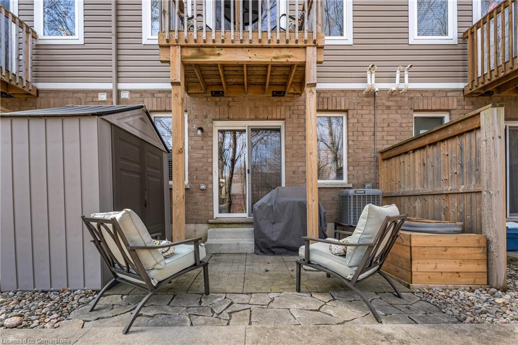 19-122 Dundas Street E Property Photo 27