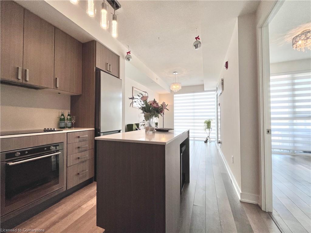 A232-5230 Dundas Street Property Photo 6