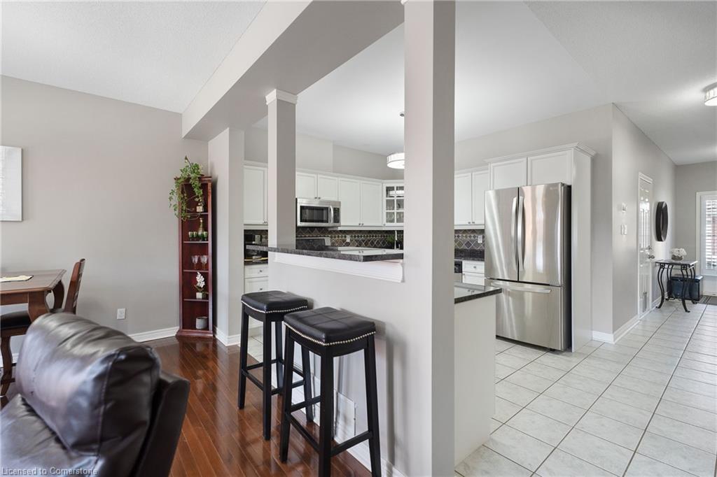 25-5595 Drummond Road Property Photo 10