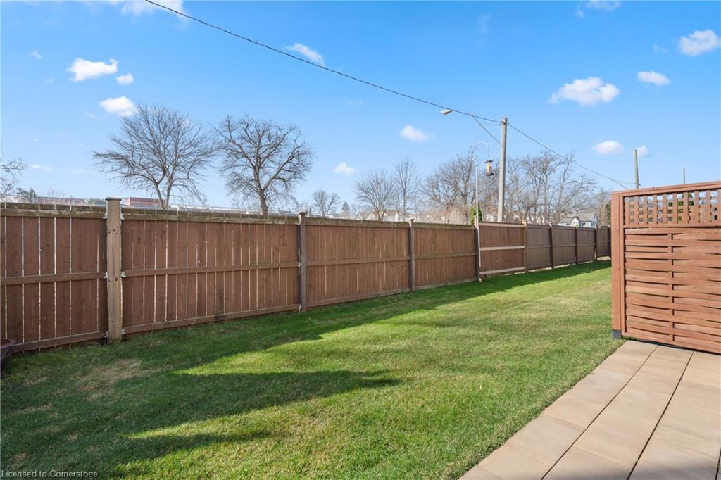 25-5595 Drummond Road Property Photo 35