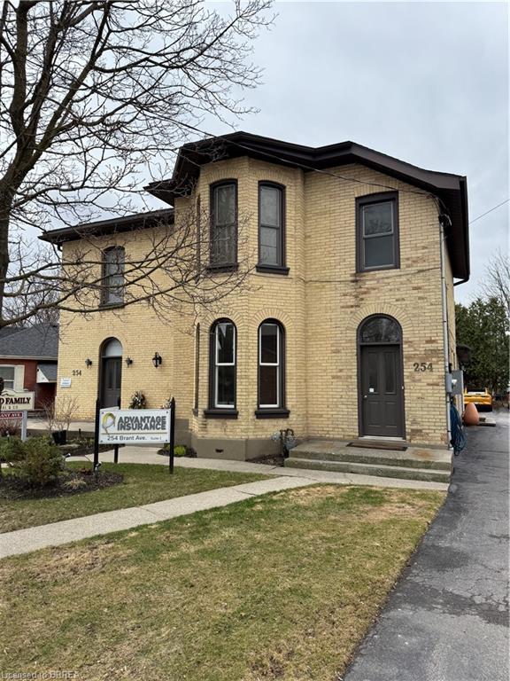 254 Brant Avenue Property Photo 2