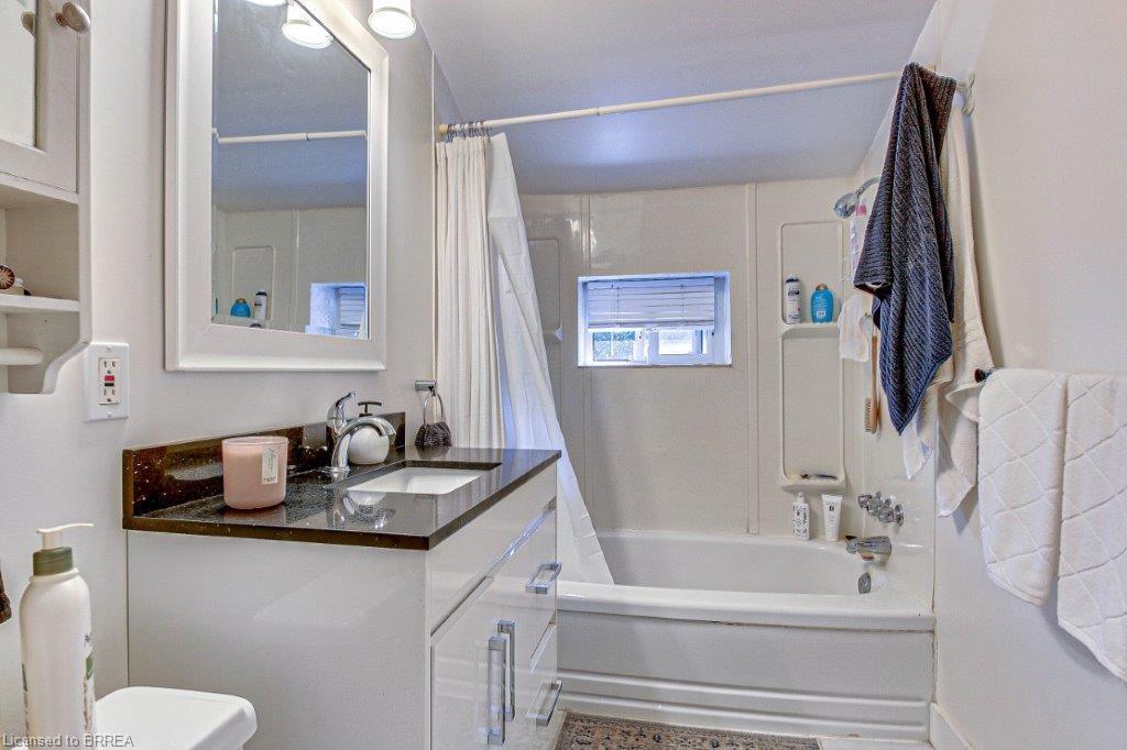 254 Brant Avenue Property Photo 20