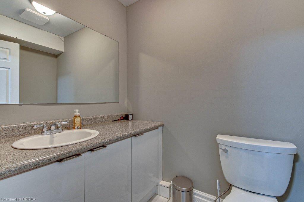 254 Brant Avenue Property Photo 23