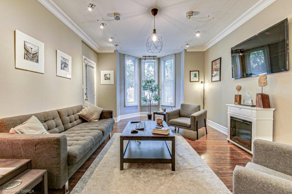 254 Brant Avenue Property Photo 27