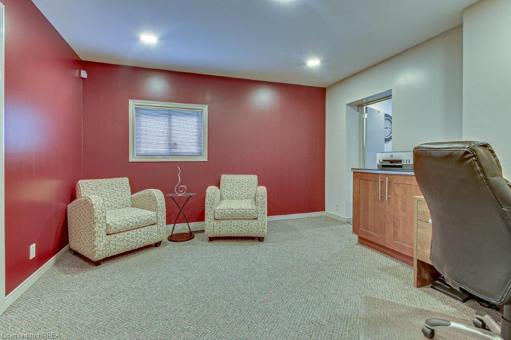 254 Brant Avenue Property Photo 31