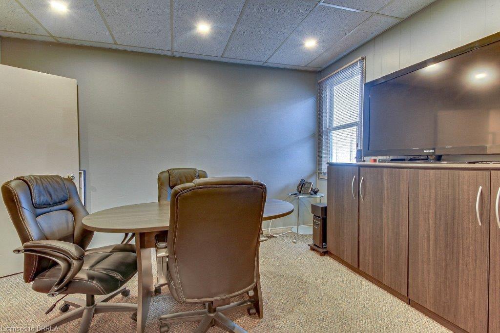 254 Brant Avenue Property Photo 32