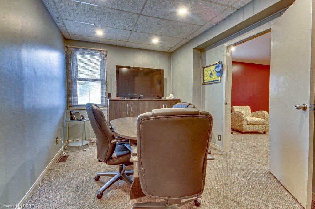254 Brant Avenue Property Photo 35