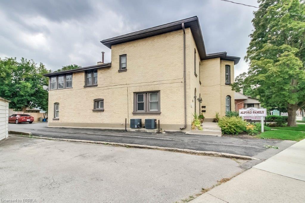 254 Brant Avenue Property Photo 38