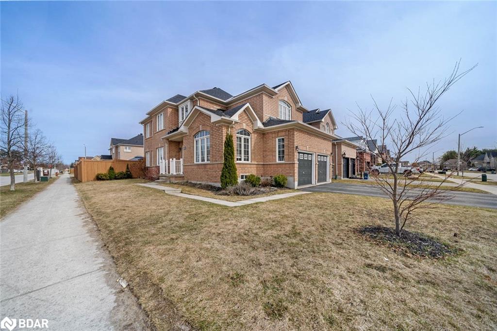 181 Sovereign's Gate Property Photo