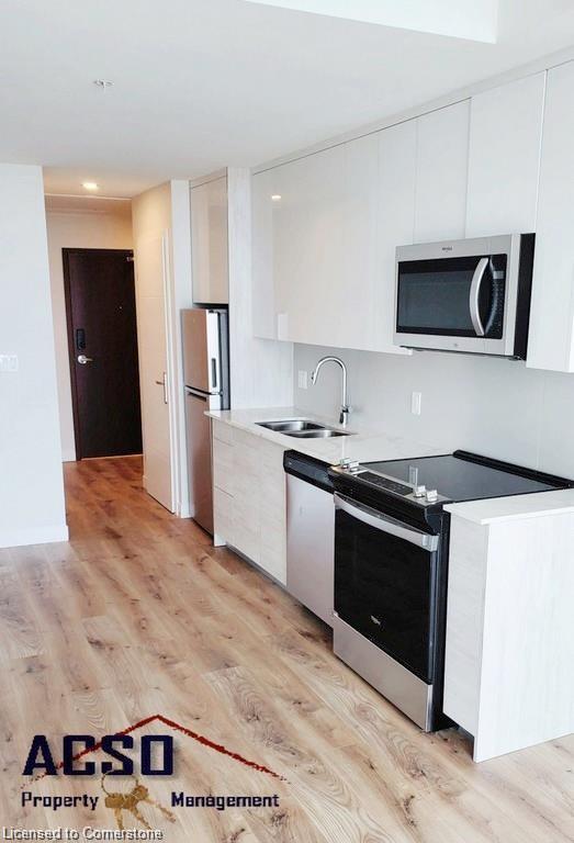 2405-60 Frederick Street Property Photo 2