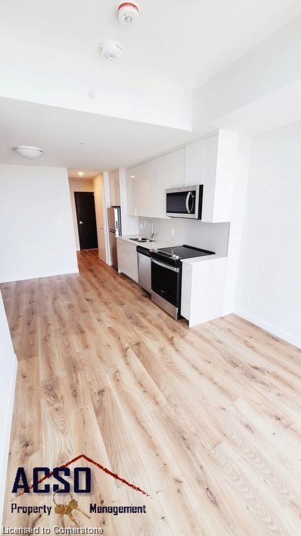 2405-60 Frederick Street Property Photo 4