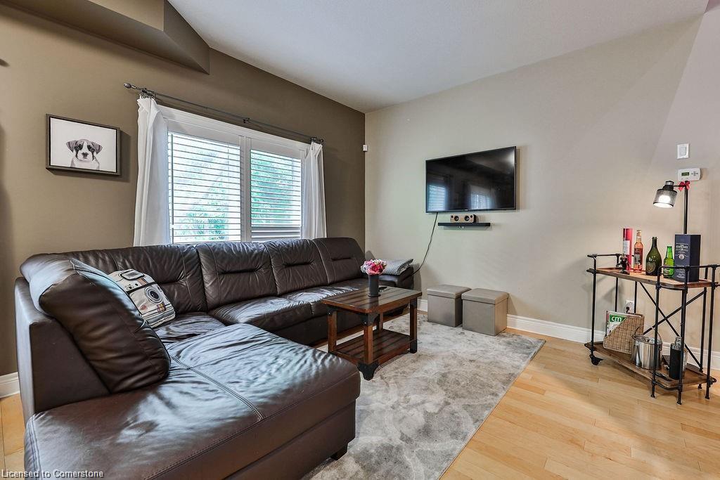 4-540 Guelph Line Property Photo 6