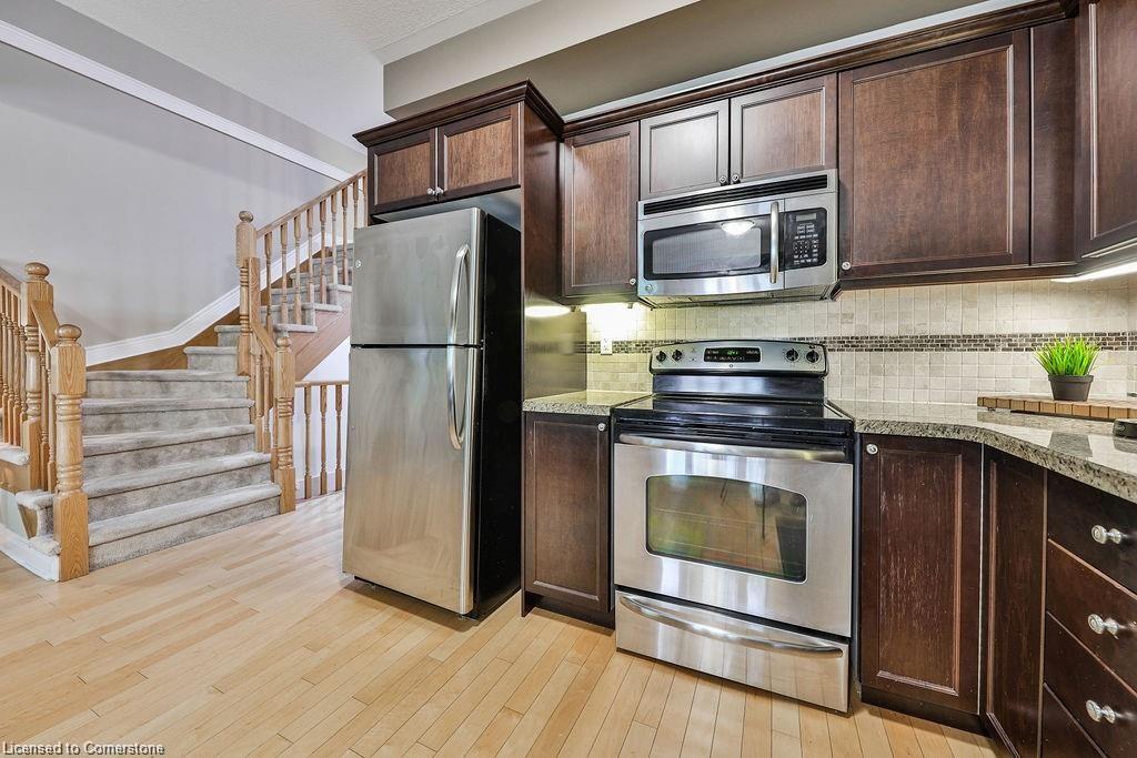 4-540 Guelph Line Property Photo 9