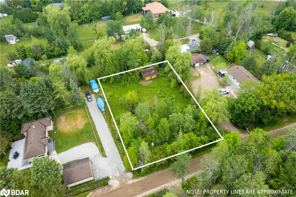 2378 Whetham Road Property Photo 1