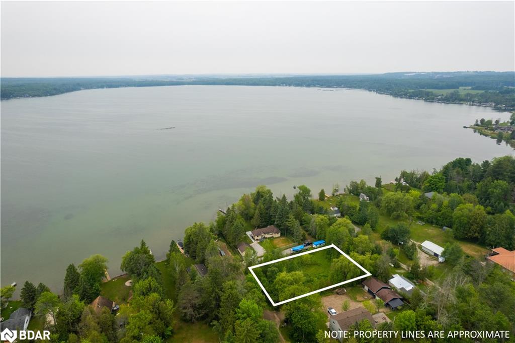 2378 Whetham Road Property Photo 3