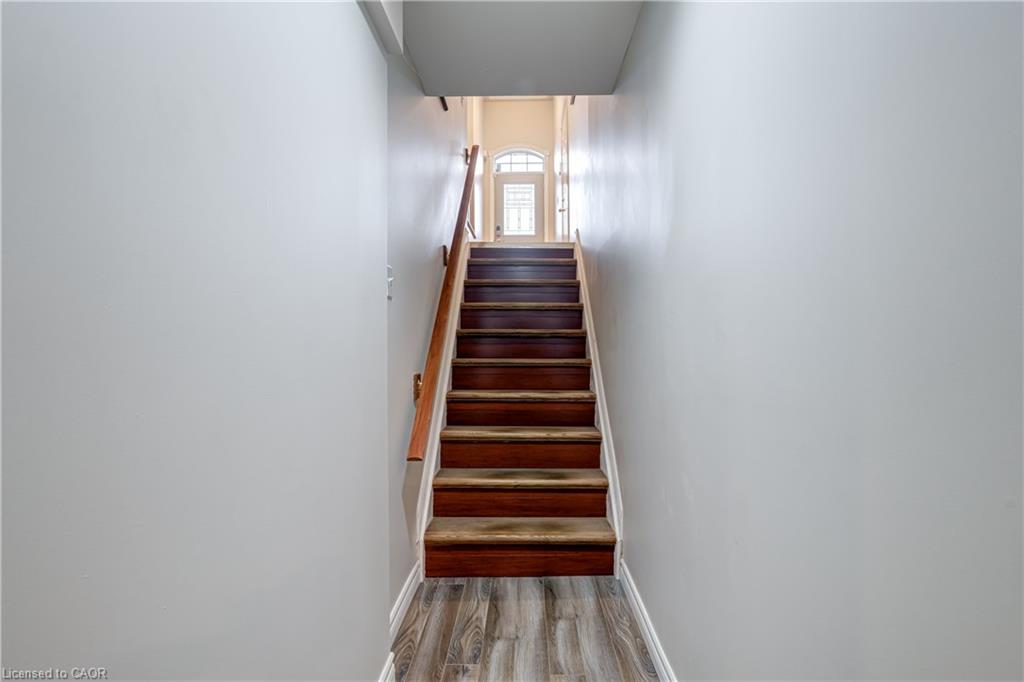 7 Millcroft Drive Property Photo 21
