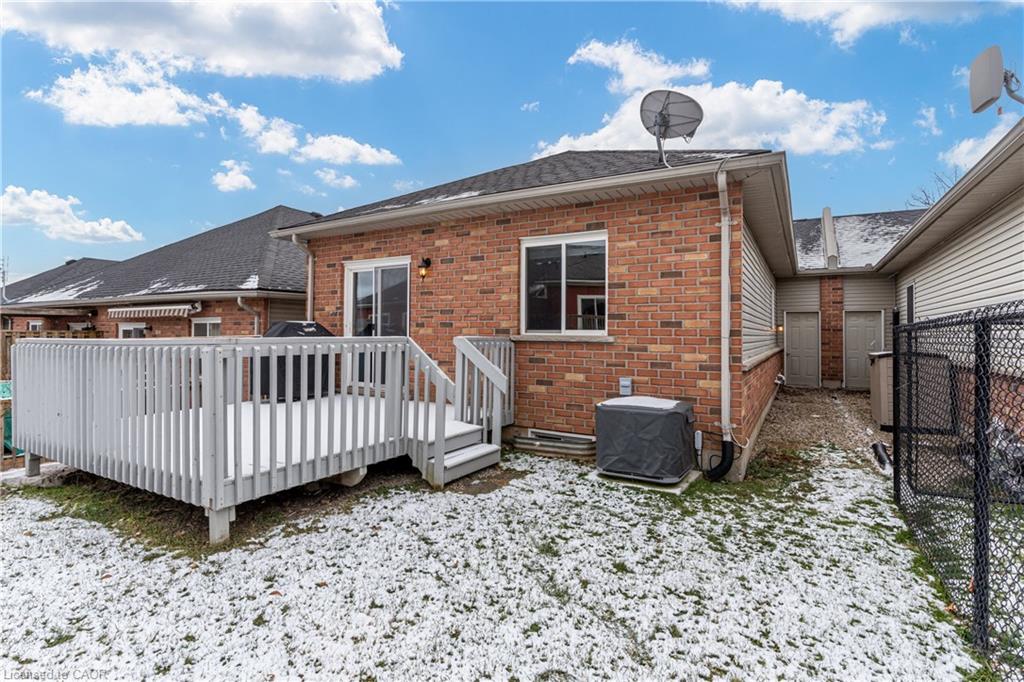 7 Millcroft Drive Property Photo 35