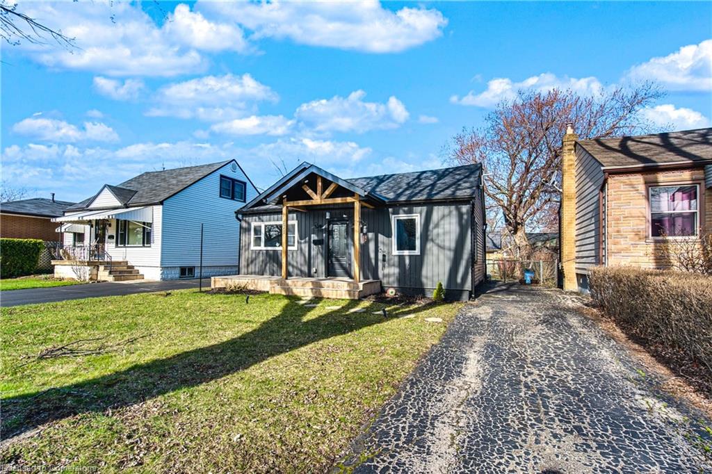 271 Adeline Avenue Property Photo