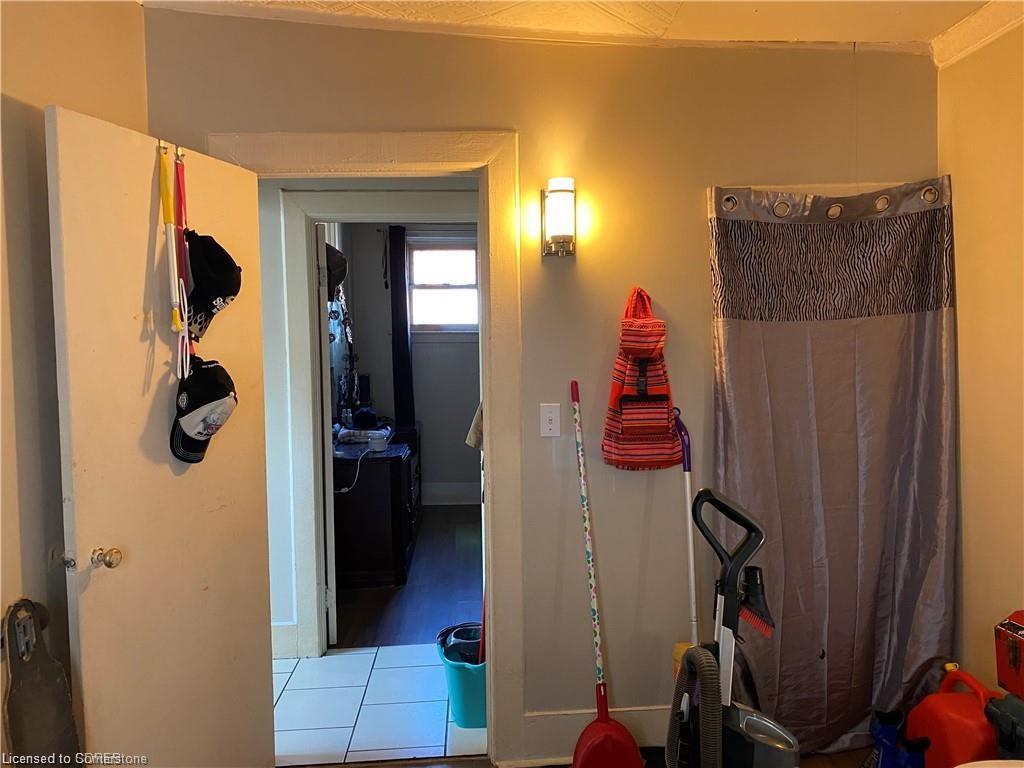 75 Robinson Street Property Photo 22