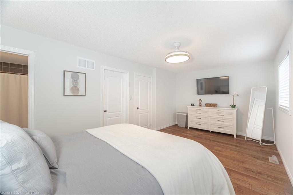 140 Stonemount Crescent Property Photo 18