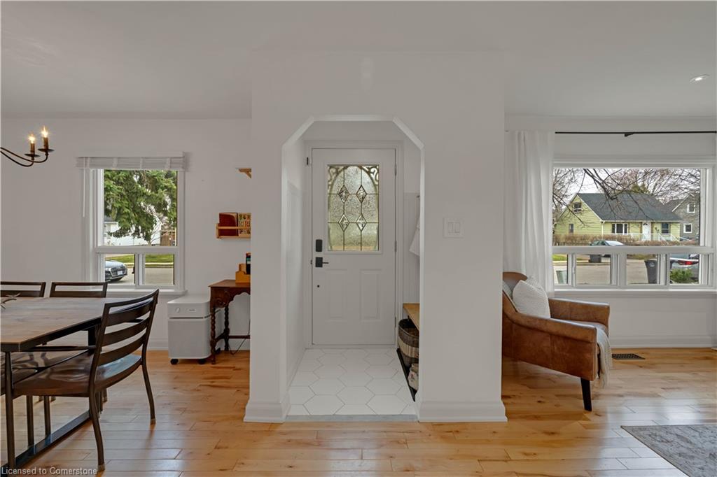 25 Rogers Road Property Photo 10