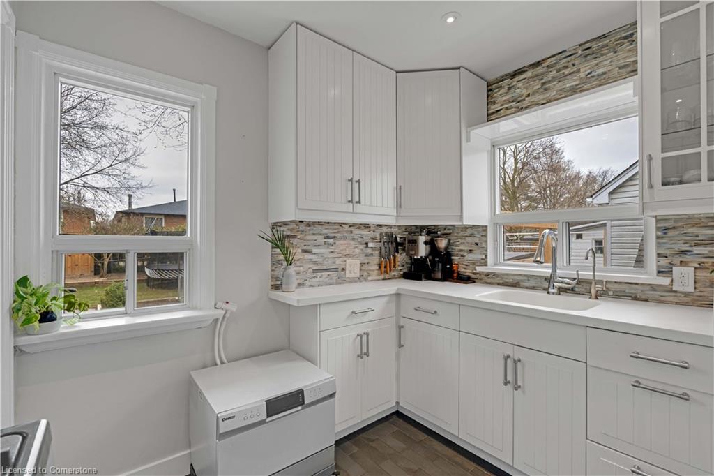 25 Rogers Road Property Photo 16