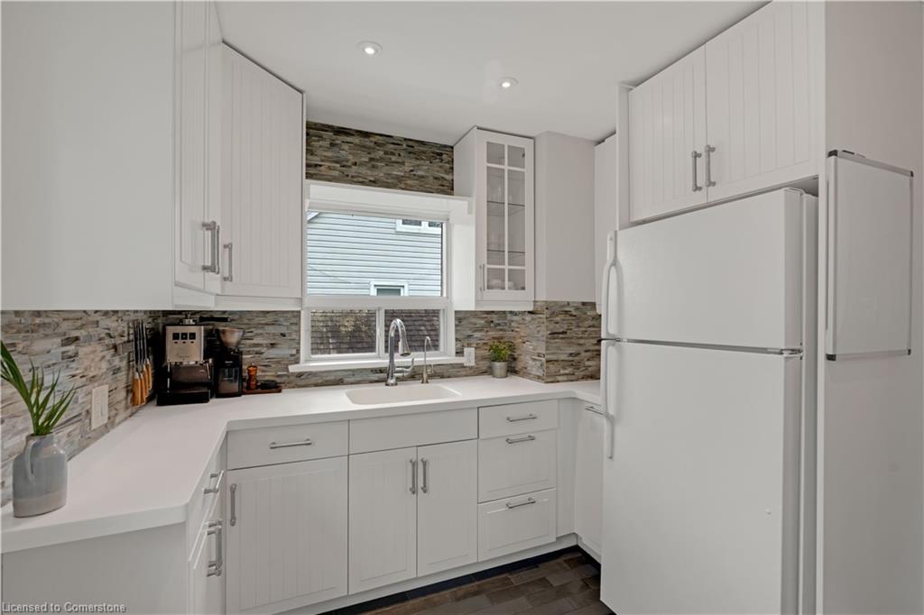 25 Rogers Road Property Photo 17