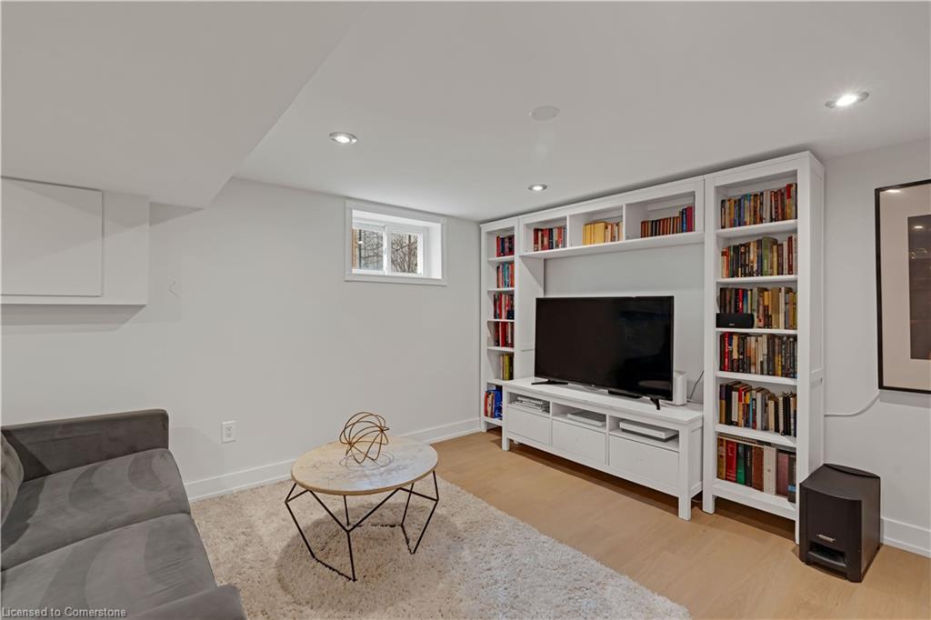 25 Rogers Road Property Photo 30