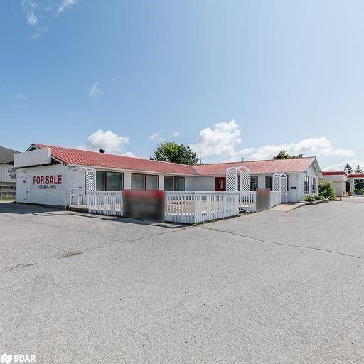 598 Atherley Road Property Photo 7