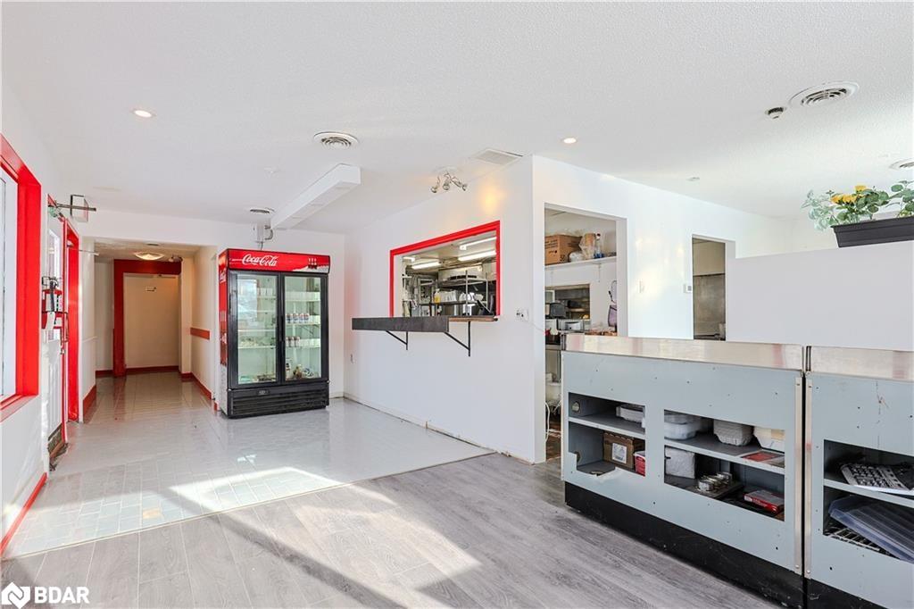 598 Atherley Road Property Photo 12