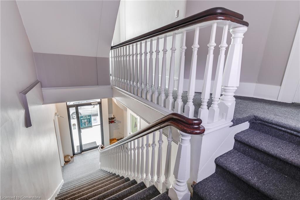 840-846 King Street E Property Photo 10