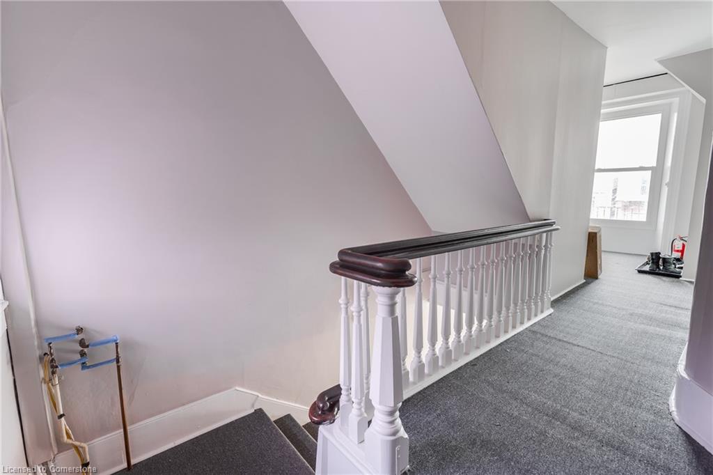 840-846 King Street E Property Photo 11